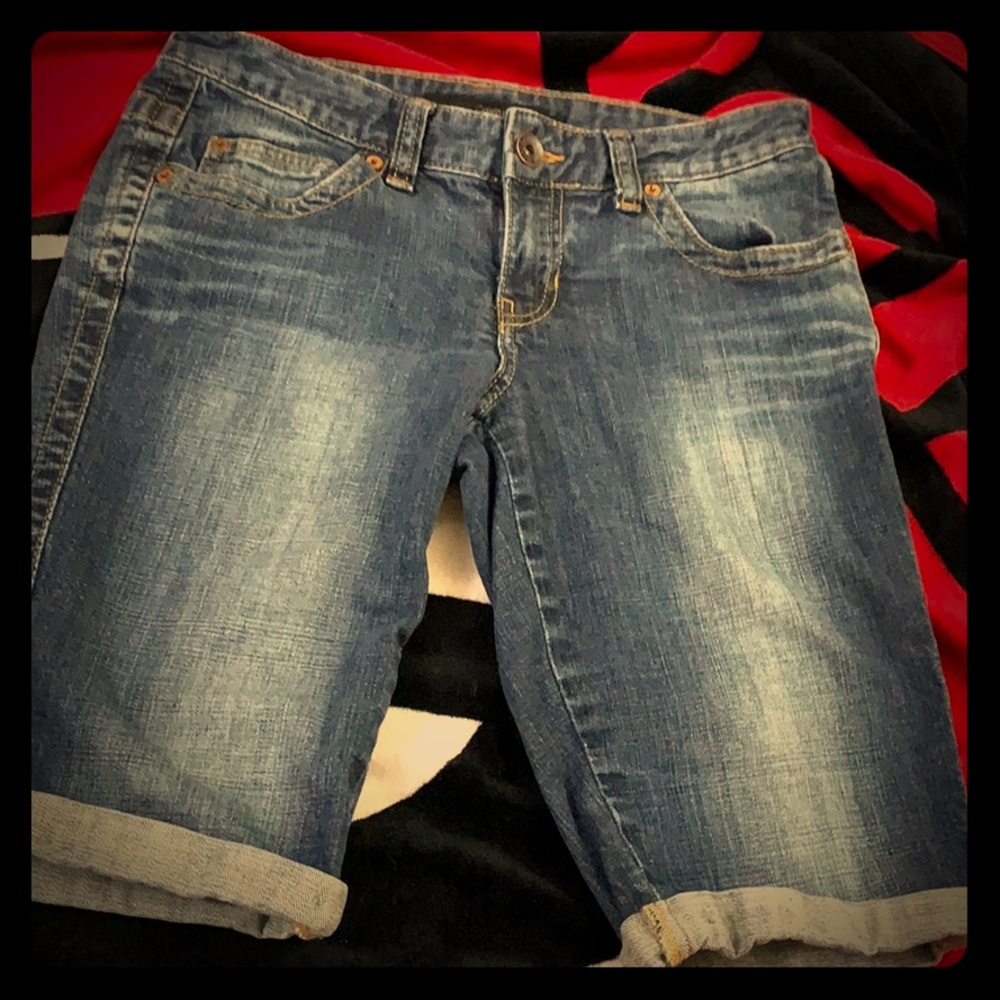 Calvin Klein women’s Bermuda jean shorts